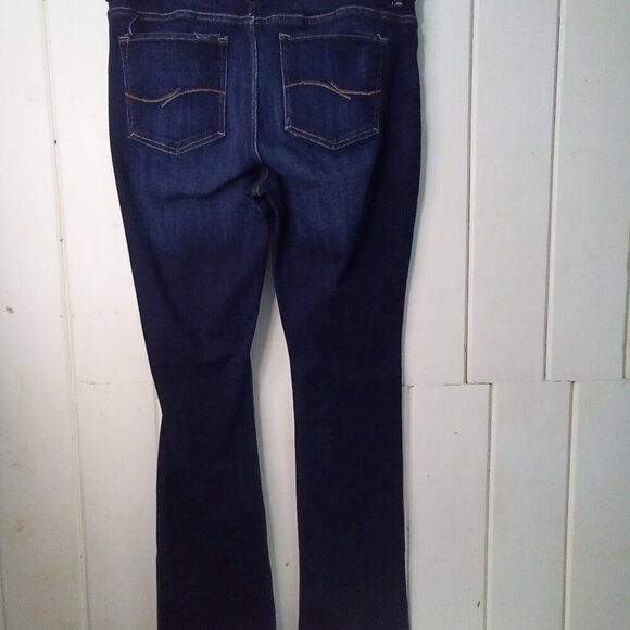 Lee Jeans Women 18 Long Curvy Fit Boot Cut Dark Wash Blue - Picture 12 of 16